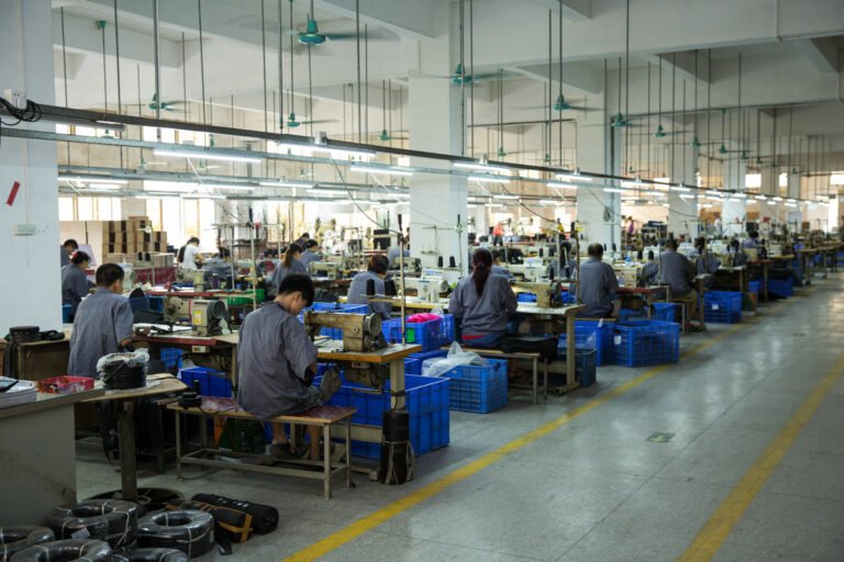 Case production line at the Aluvox factory